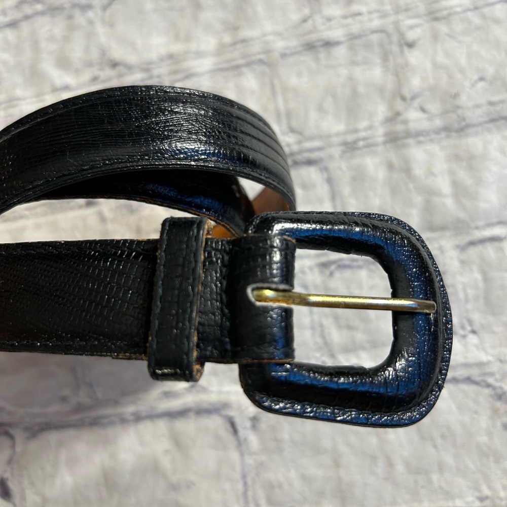 VINTAGE SKIN PRINT WOMEN’S BLACK LEATHER COVERED BUCKLE BELT VTG MEDIUM